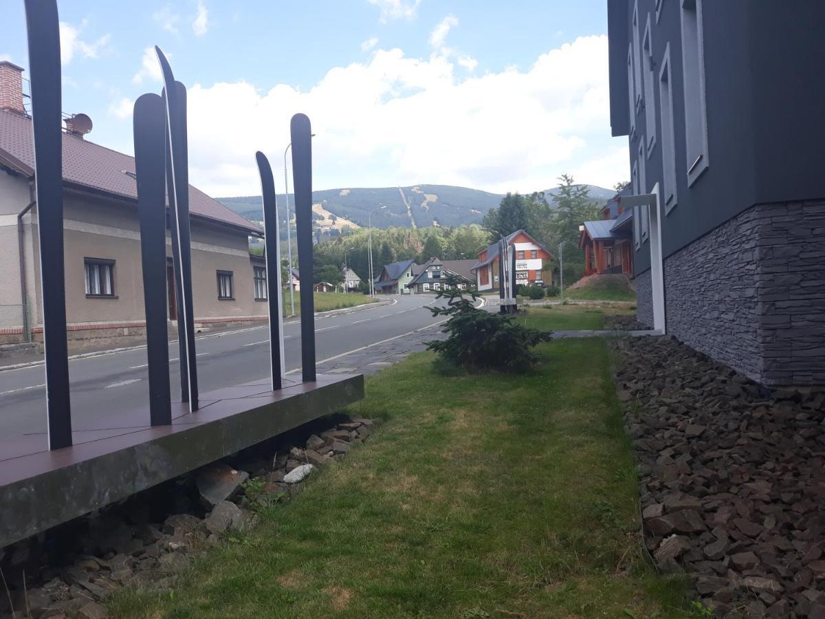 Utulny A Romanticky Apartman Rokytnice 捷克布杰约维采 外观 照片